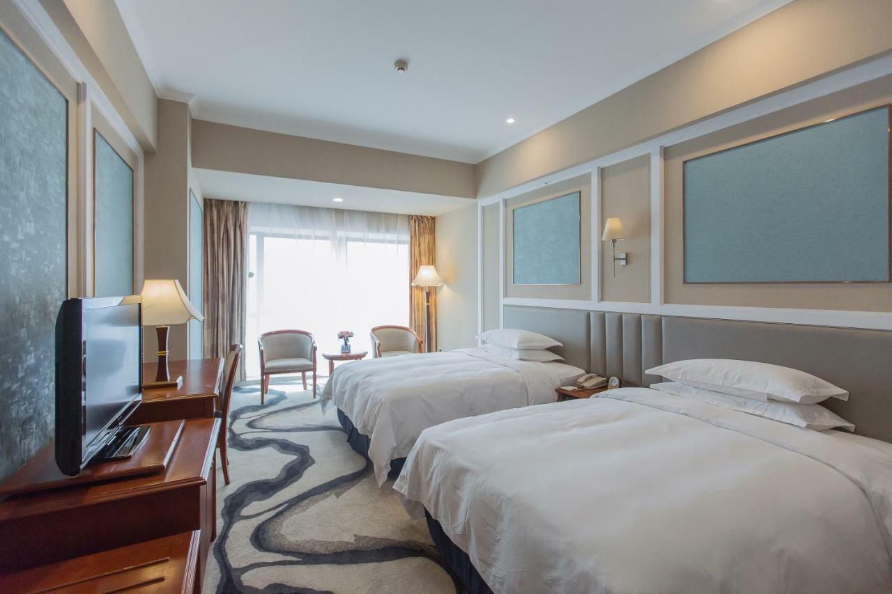 Chongqing Liyuan Hotel Bagian luar foto